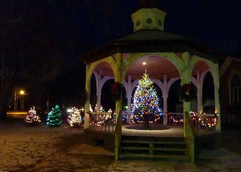 Christmas in Cambridge Holiday Celebration 2017